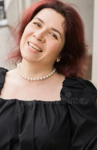 <em>Valeria. M</em>
